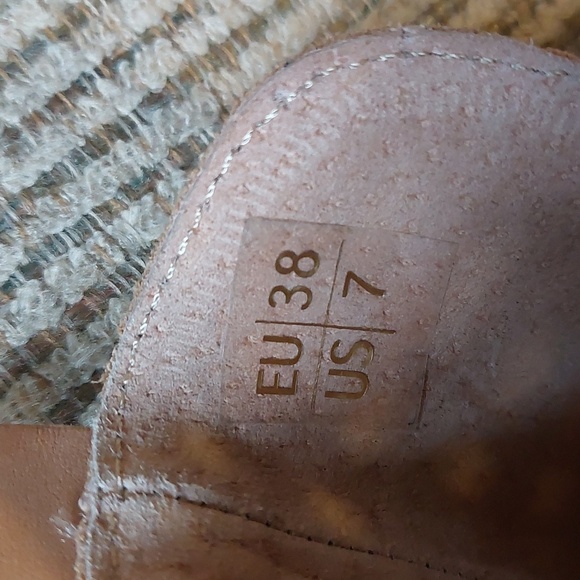 Coolway Leather Ankle Boots - Picture 8 of 9